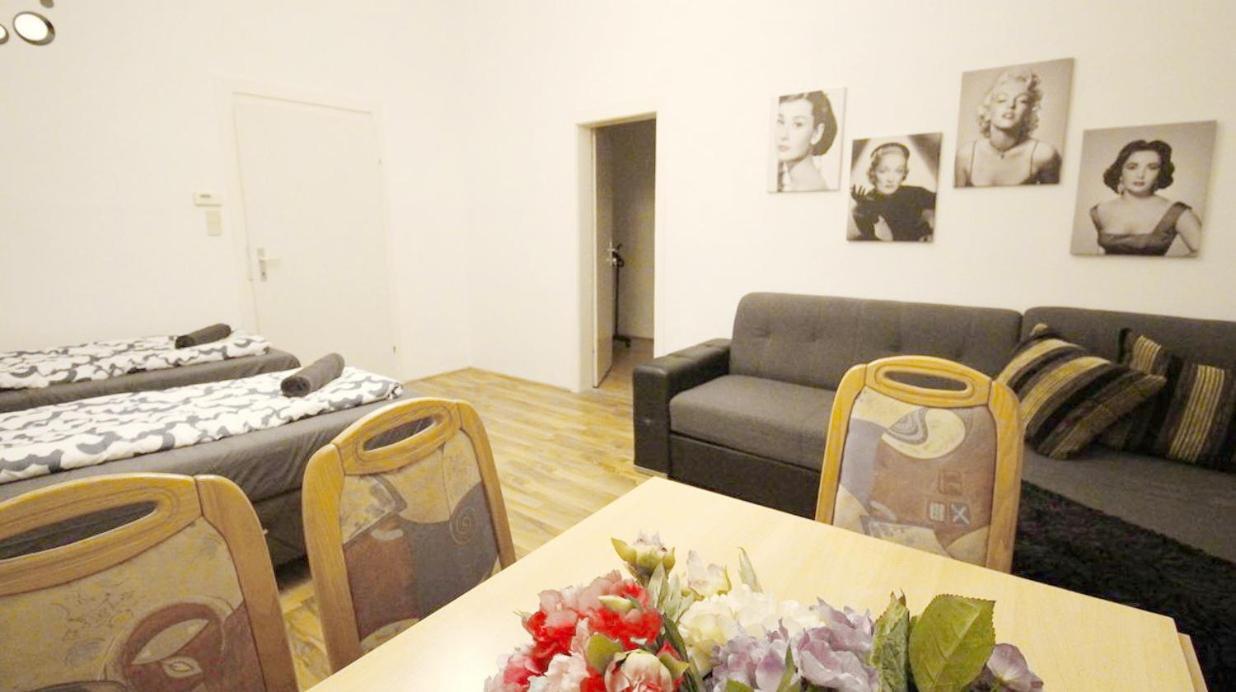 Comfortable Rooms Near Schonbrunn Palace Вена Экстерьер фото