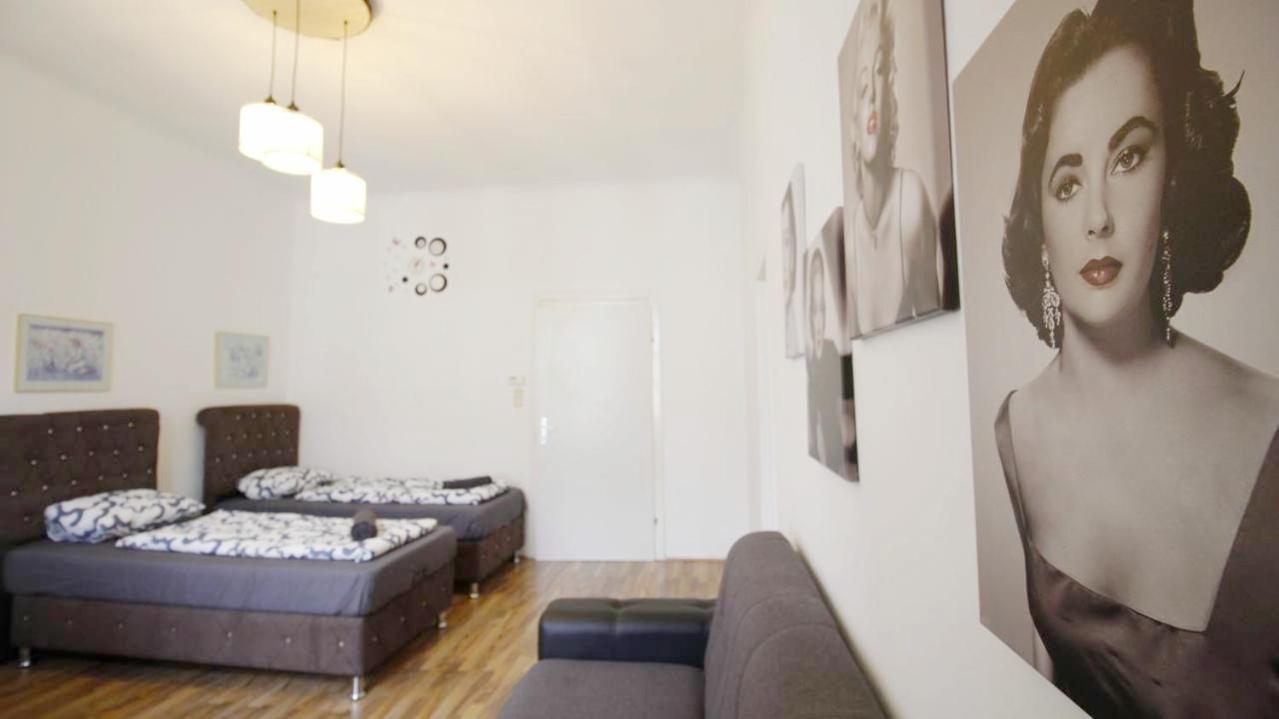 Comfortable Rooms Near Schonbrunn Palace Вена Экстерьер фото
